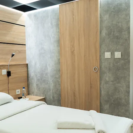 De Koka Ξενοδοχείο Σκόπια